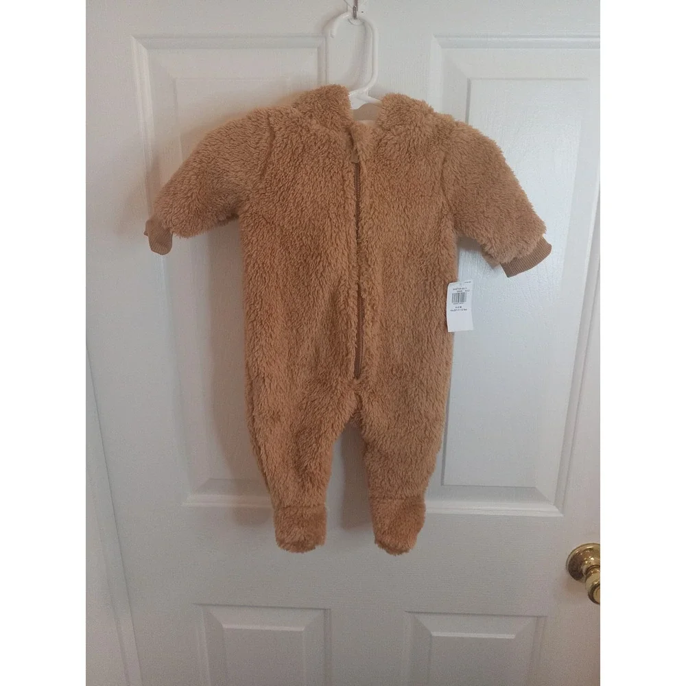Old Navy  Hooded Critter Footed Sherpa One-piece  for Baby Size ‎ 0-3Month